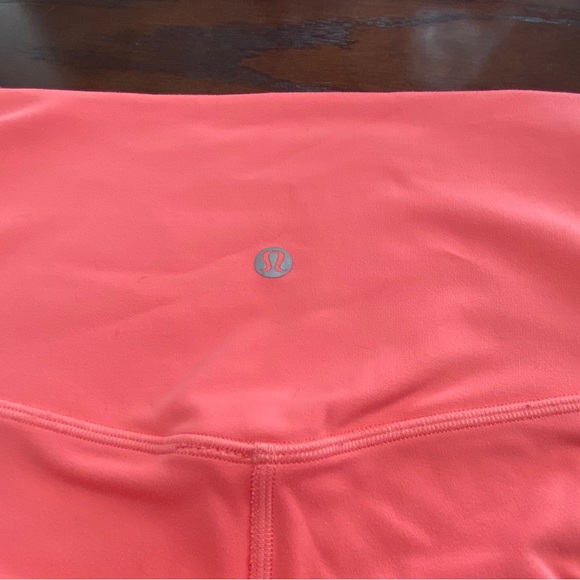 Lululemon Raspberry Cream 28 length double lined align leggings - Picture 3 of 4